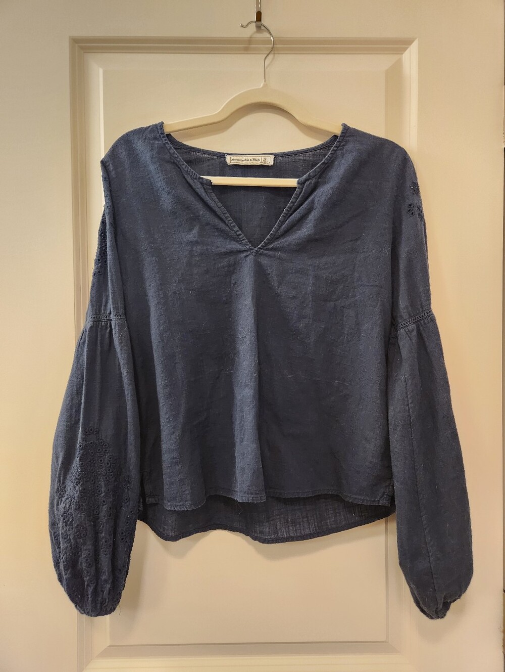 Abercrombie & Fitch Indigo V-Neck Embroidered Balloon Sleeve Top